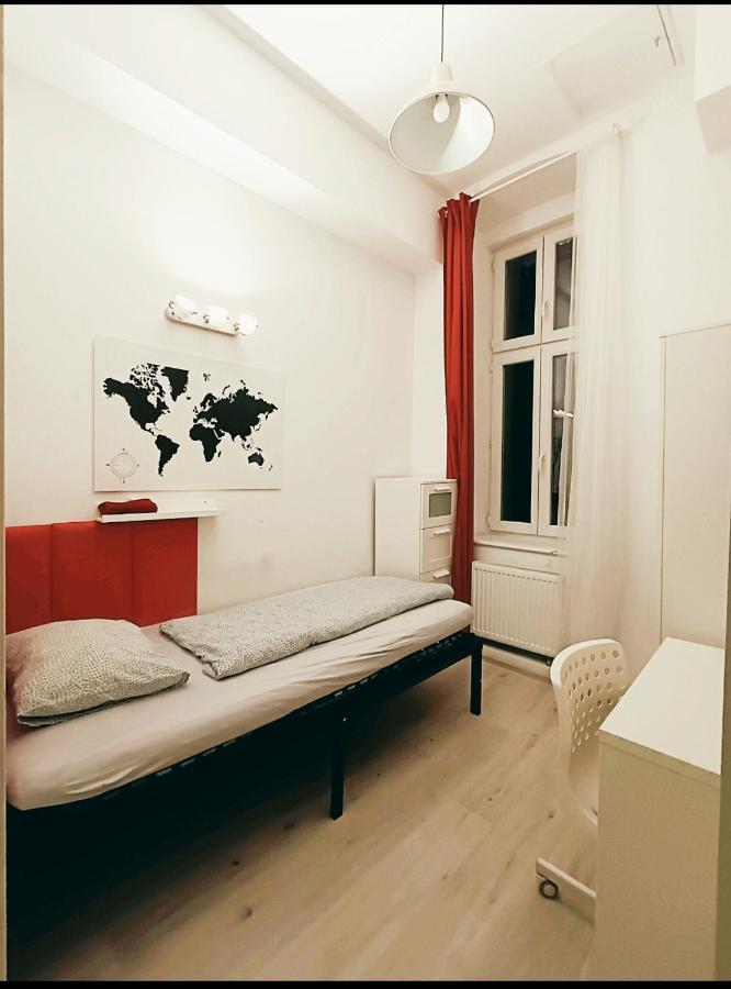 Centrum Apartment Rooms Лодзь Экстерьер фото